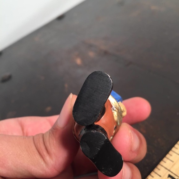 Musician Bear Action Figure Toy - Picture 6 of 6